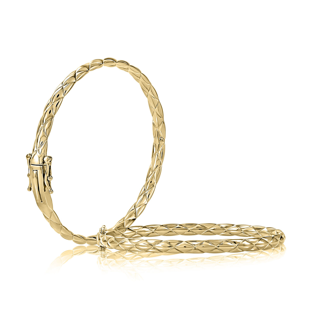 14K Gold Quilted Bangle Bracelet