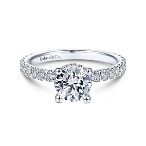 White 14 Karat Traditional Round Diamond Ring Size 6.5