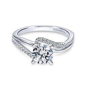 White 14 Karat Traditional Round Bypass Diamond Ring Size 6.5