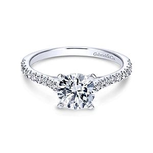White 14 Karat Traditional Round Diamond Ring Size 6.5