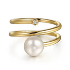 14K Gold Pearl Diamond Ring