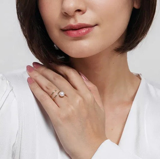 14K Gold Pearl Diamond Ring