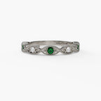 14K White Gold Emerald & Diamond Milgrain Band