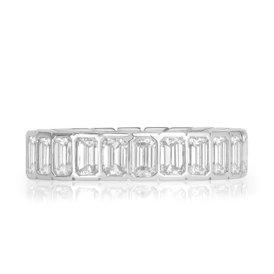 18K White Gold Bezel Set Diamond Wedding Band