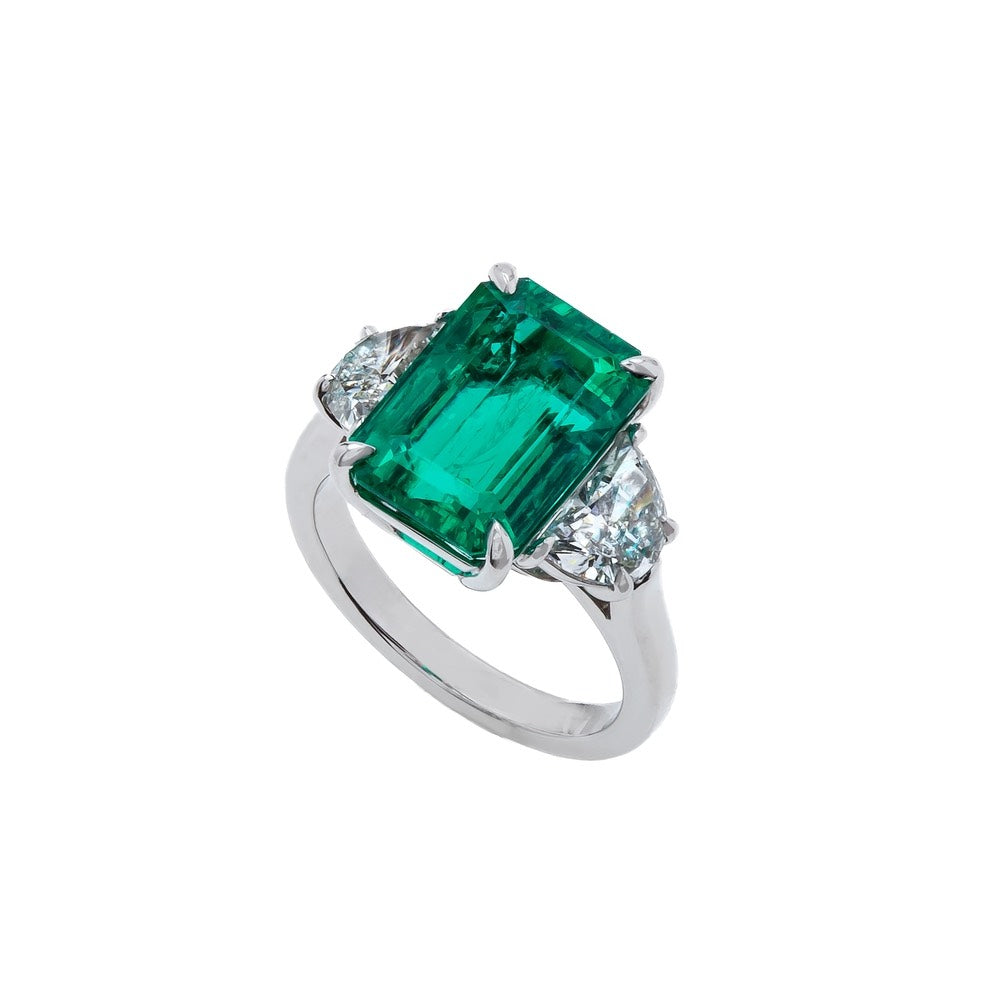 18K White Gold Three Stone Green Emerald and Diamond Ring