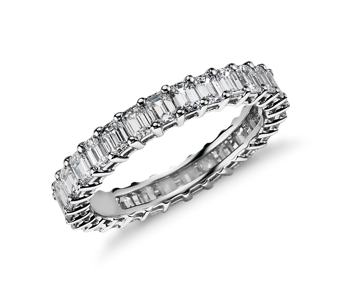 18K White Gold Emerald Eternity Diamond Wedding Band