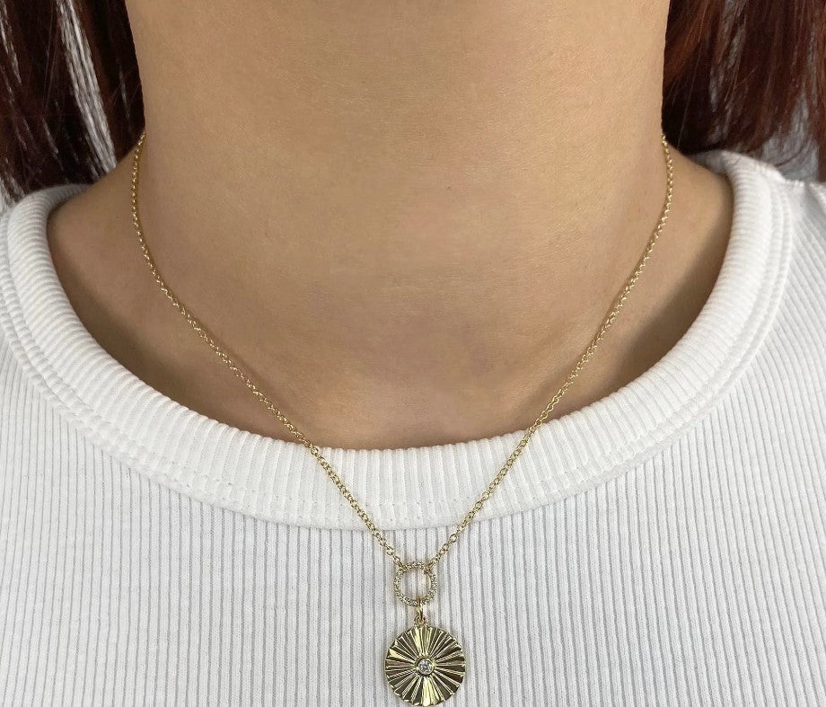 14K Yellow Gold Fluted Drop Medalllion