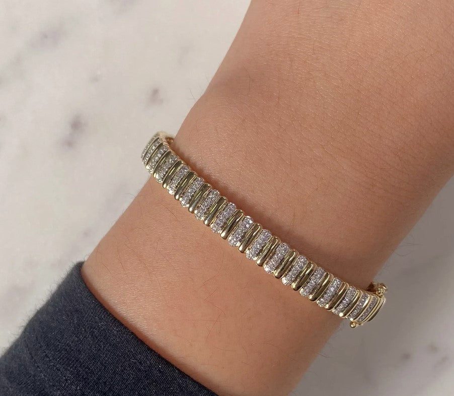 14K Yellow Gold Bangle Diamond Bracelet