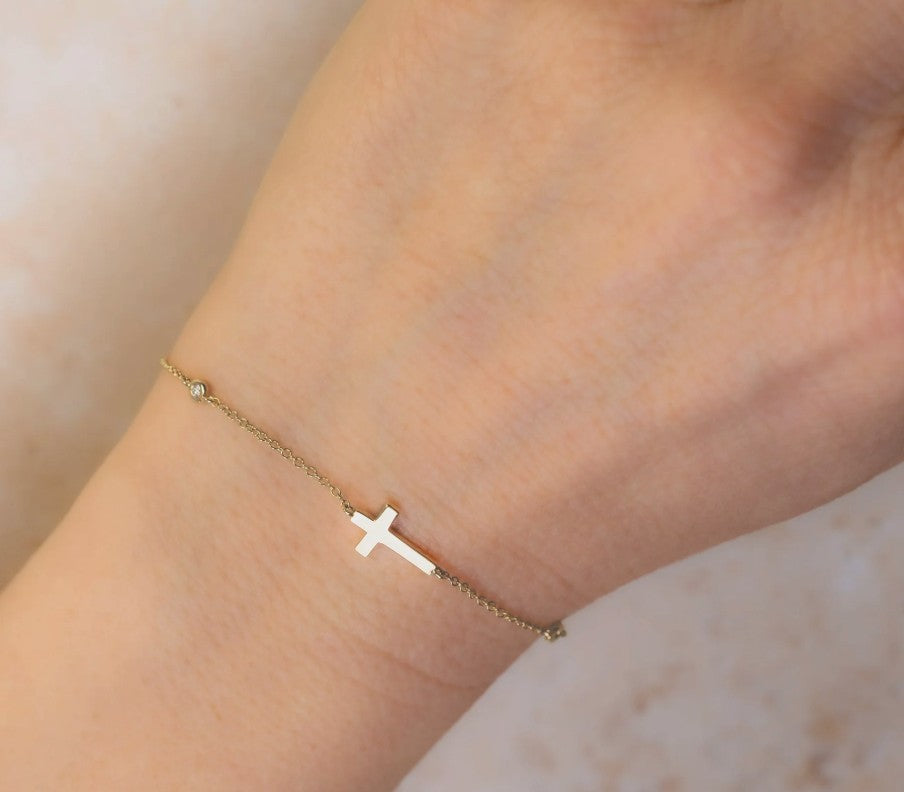14K Yellow Gold Cross Bracelet