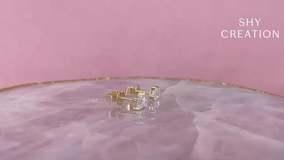 14K Gold Toi et Moi Diamond Earrings